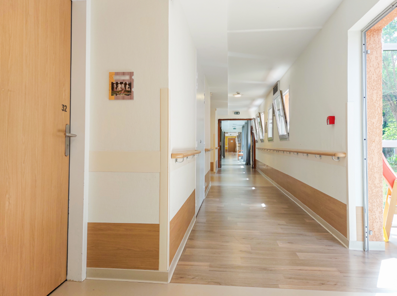 Decowood panels and Escort handrail