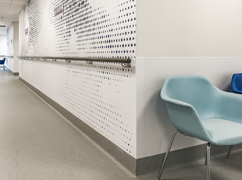 Decochoc, corner protection and escort handrail