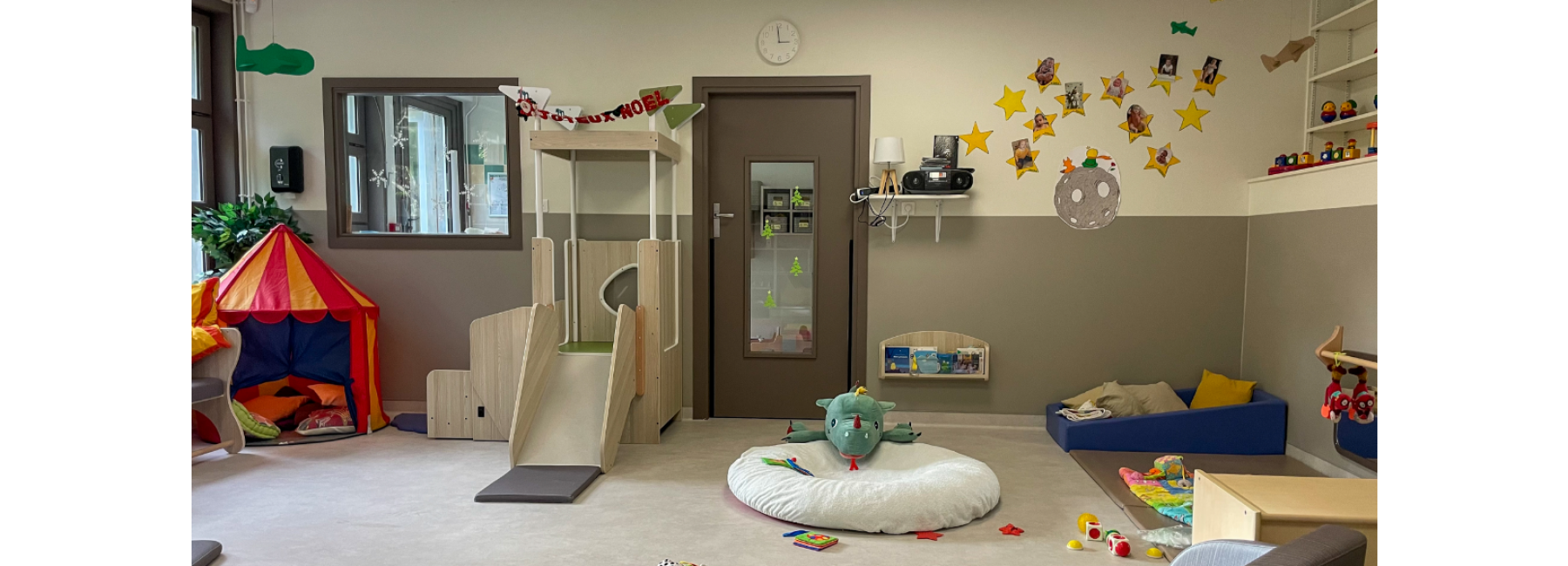 crèche protection murale